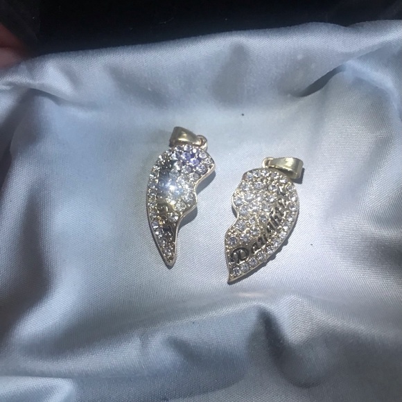 Gold Heart Split Pendant with Clear Crystals - Mother and daughter - Picture 2 of 2